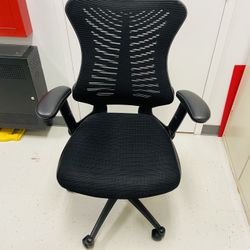 Office chair great condition adjustable
