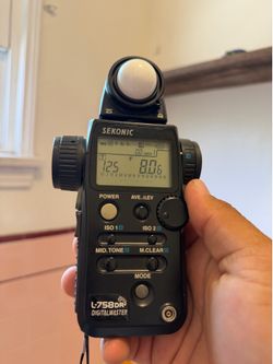Sekonic L-758DR