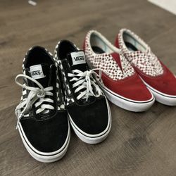 Vans Two Pairs For 25$