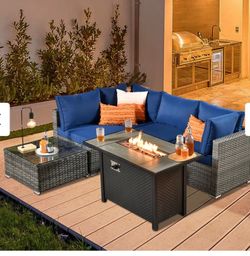 Patio furniture set outdoor new in the box