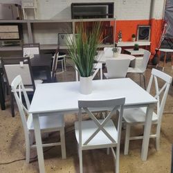 Beautiful White Dining Set With 4 X Back Chairs( New)