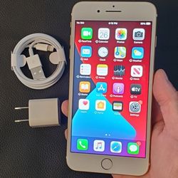 iPhone 7 Plus - UNLOCKED - Like New 