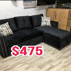 NEW  SECTIONAL SOFA 