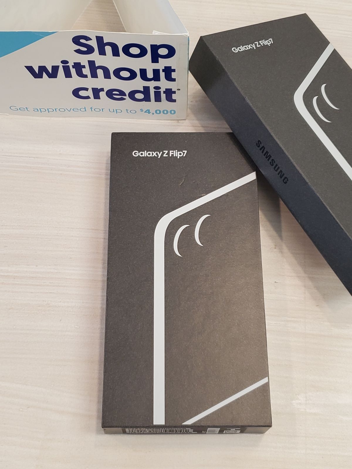 π± Samsung Galaxy Z Flip7 6.7 inch Foldable Phone (Brand New β 2025) β Starting at $899 or Only $1 to Take It Home Today! Save Up to $200 Instantly +