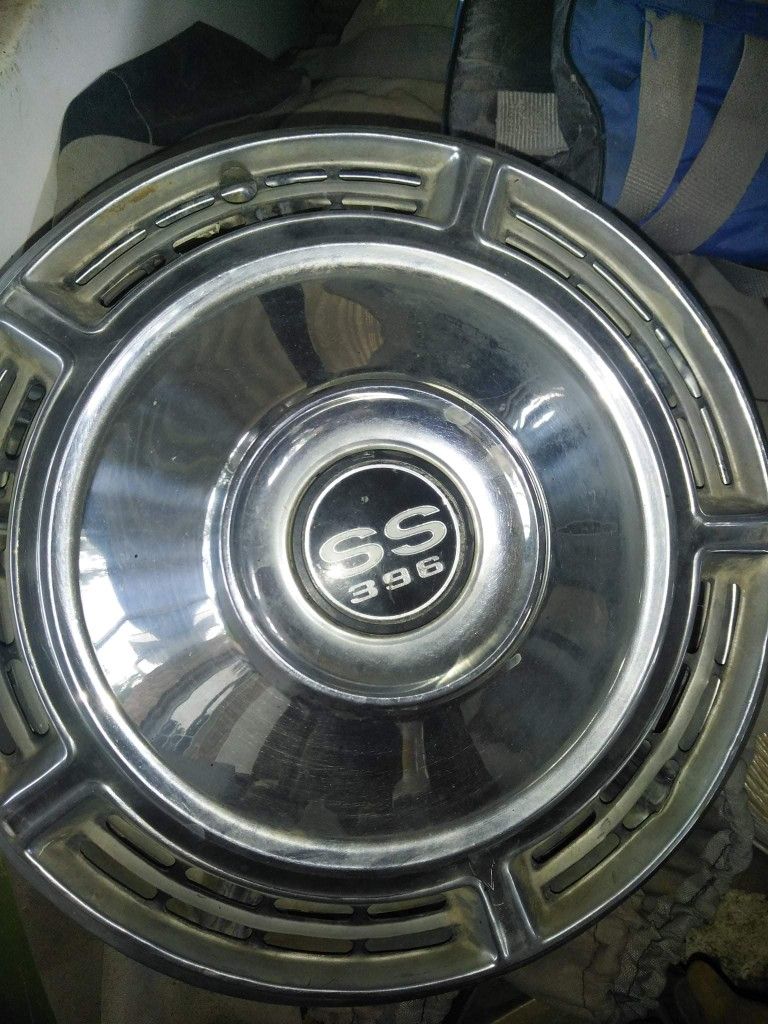 Chevy Super Sport Hubcaps 396 14"