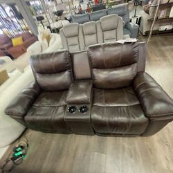 Chocolate Power Reclining Loveseat 