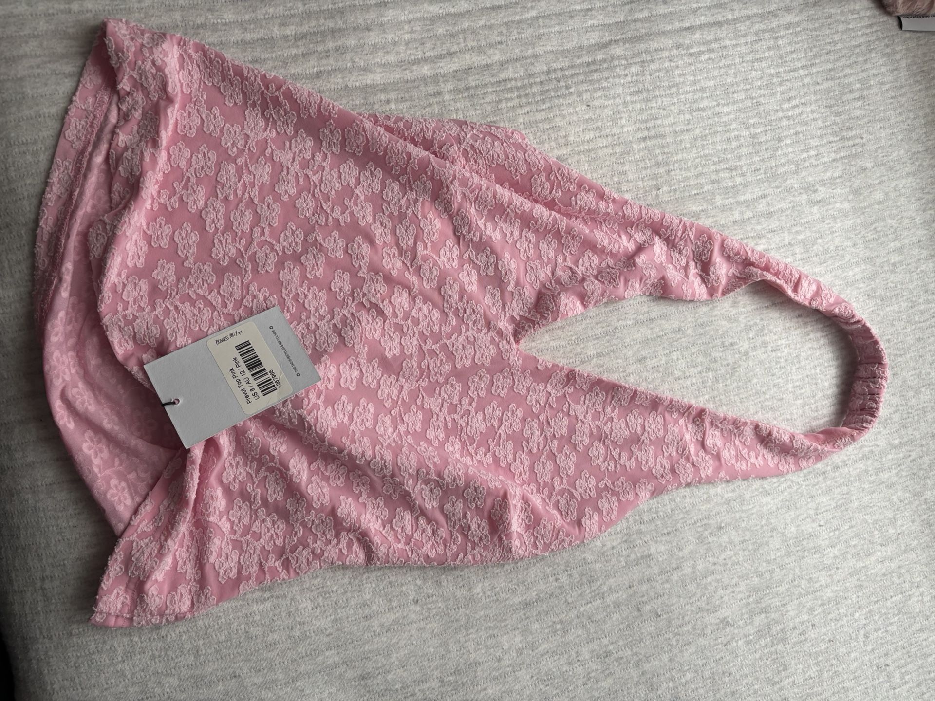 Princess Polly Halter Top