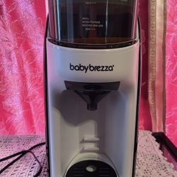Baby Brezza 