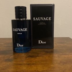 Dior Sauvage 100ml (Throw Me A Offer)