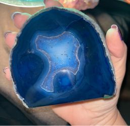 Gorgeous Blue Agate Geode polished