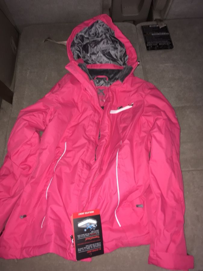 NWT Women’s Zeroxposur Jacket, all weather jacket Small