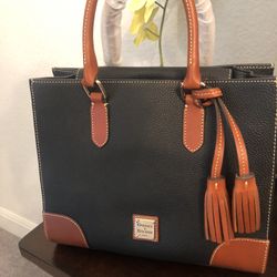 D & B Pebble Grain Satchel
