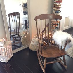 Nichols & Stone Antique Rocking Chair