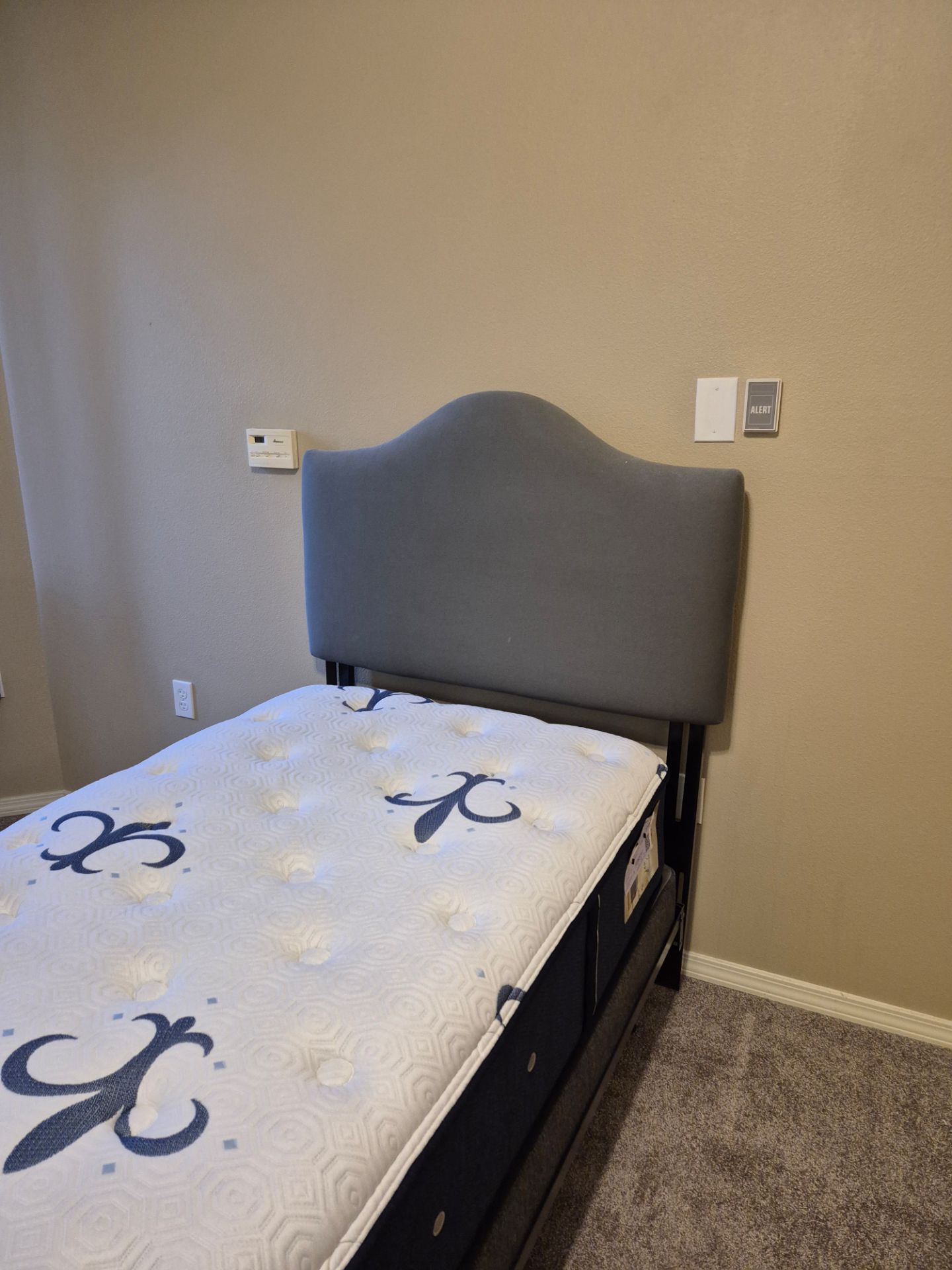 Twin bed deep mattress