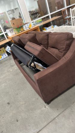 Pullout couch
