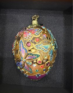 Jay Strongwater Butterfly Egg Ornament #50600 – Brand New in Original Box with Tag