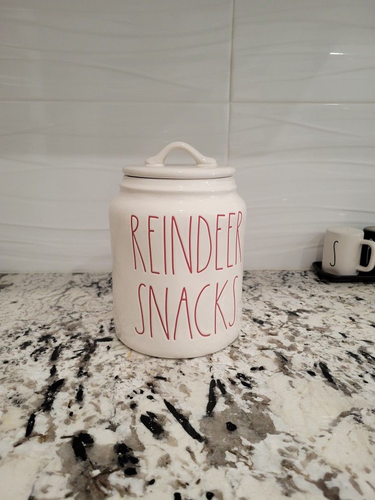 Rae Dunn Reindeer Snacks Canister White Red Letters Displayed Only Pick Up 59th Avenue And Pinnacle Peak
