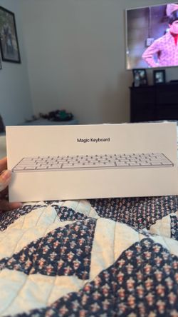 Apple Magic Mouse and keyboard