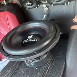 Diablo 12 Inch Sub , Works Great Only Selling Be use Bought Bigger Sub .