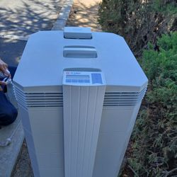 IQ Air Health Pro Series 