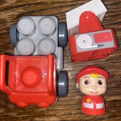 CoComelon Build A Car 4-Piece JJ Firetruck