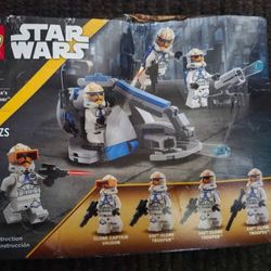 LEGO Star Wars 332nd Ahsoka’s Clone Trooper Battle Pack (Damage box)