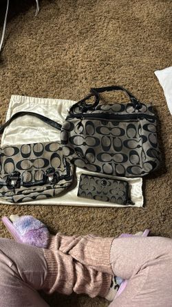 Coach Purses And Matching Wallet