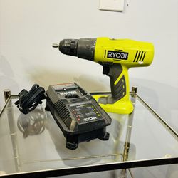 RYOBI 18 Volt 3/8 In. Drill / Driver P209 (No Battery But Works)