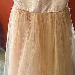 New Lavetir Girls Size 12 Formal Dress. Beautiful 