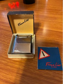 VINTAGE FUMALUX FL400 Lighter with FLASHLIGHT W/ box & Instructions
