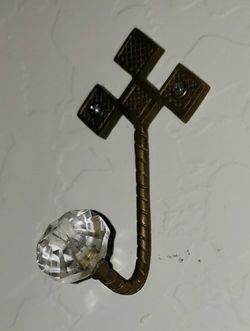 VINTAGE BRASS ORNATE VICTORIAN ART DECO HOLLYWOOD REGENCY CRYSTAL HAT COAT CLOTHES WALL HOOK DECOR