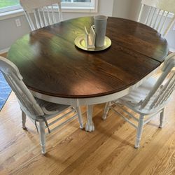 Pedestal Table