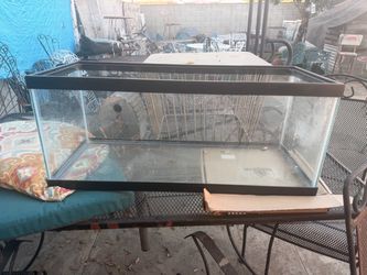 Glass Aquarium Tank with Black Frame / with heater and pump