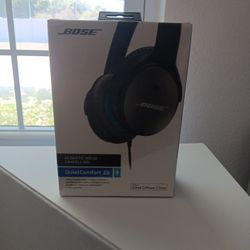 Bose Acoustic Noise Cancelling Headphones 