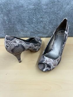 Fergalicious Faux Snakeskin Peep Toe Pumps Gray Black Mid Heel