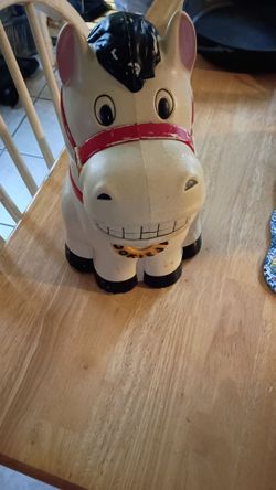 Cookie jar