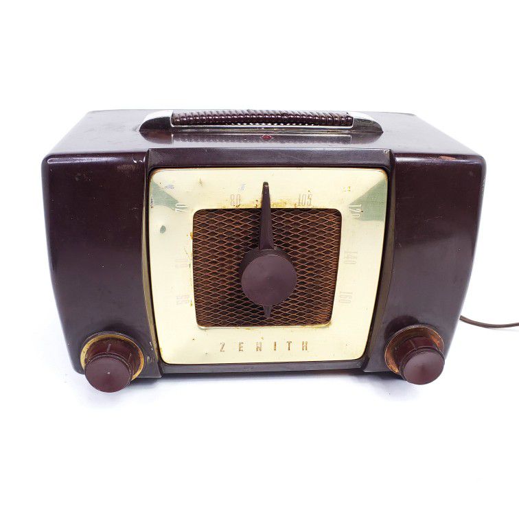 Works!! Vintage Zenith Tube Radio Portable 1951 H615 AM Gold MCM Mid Century Modern