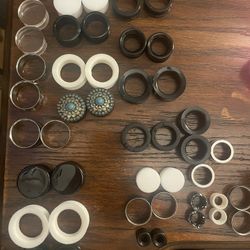 Ear Plugs/gauges