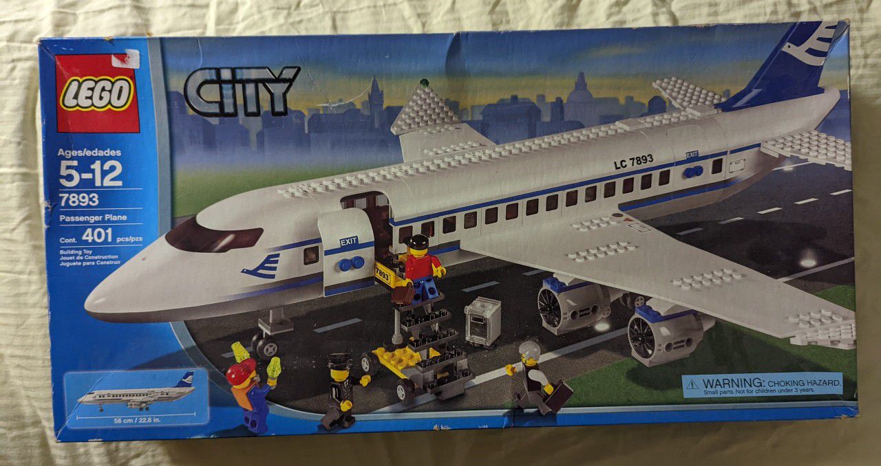 7893 LEGO Airport Passenger Like New Sealed Packages for Sale Mercer Island, WA - OfferUp