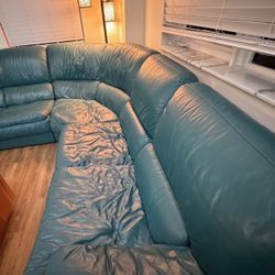 Natuzzi Sectional Leather Teal Couch
