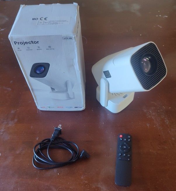 Smart Android 11 LCD projector