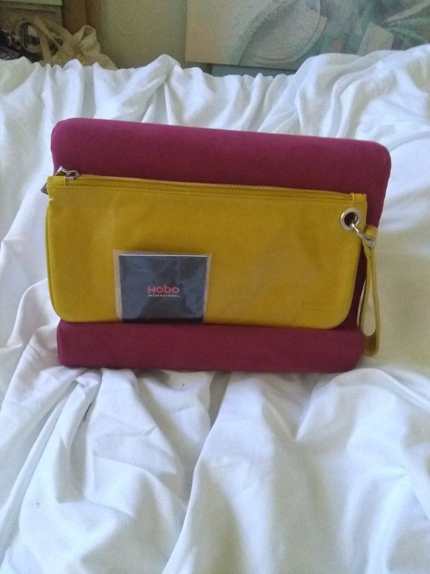 HOBO Bag Mustard Color .