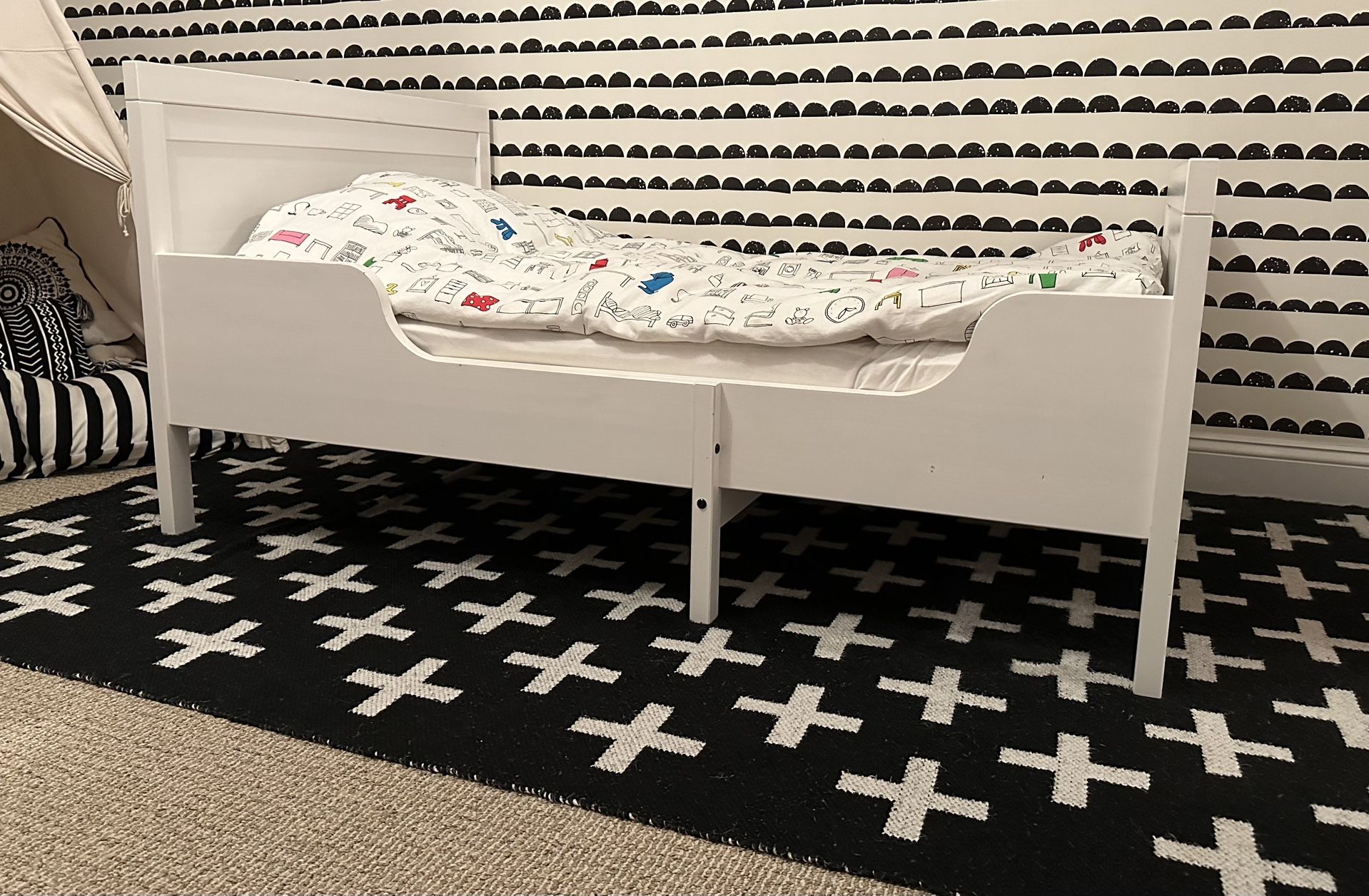 Kids Sundvik Extendable Bed Frame, Slatted Bed Base
