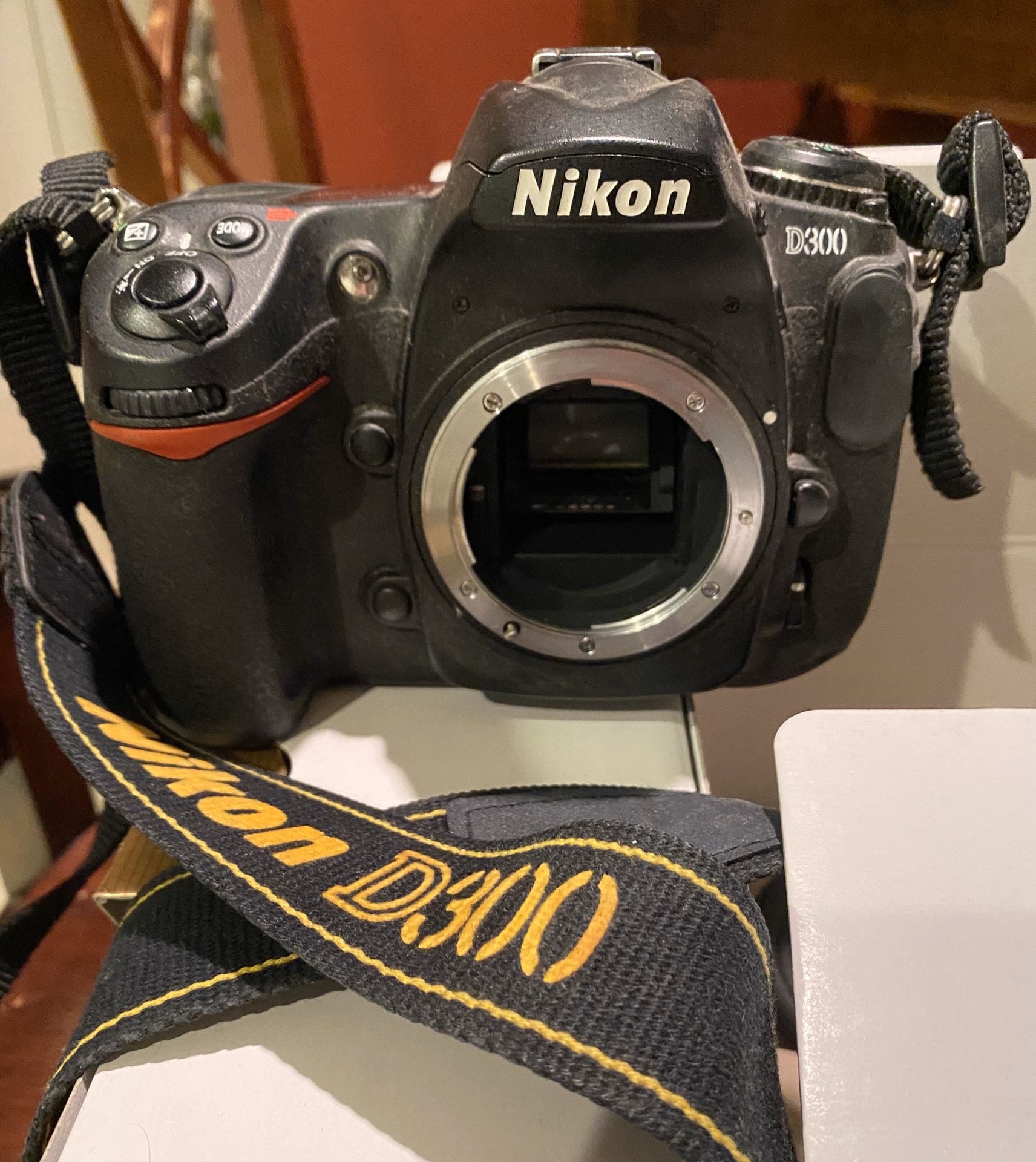 Nikon D300 DSLR Camera