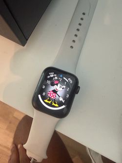 Apple Watch SE 1st generation
