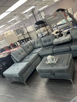 Secciónal Include Ottoman Special Price 💕