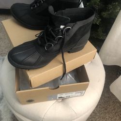 Ugg Women’s Boots Size 7.5 New Real