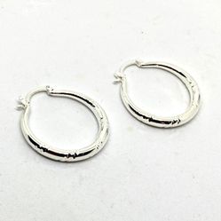 Sterling High Polished 3mm Cut Design Tube Hoop Earrings by Gold & Honey