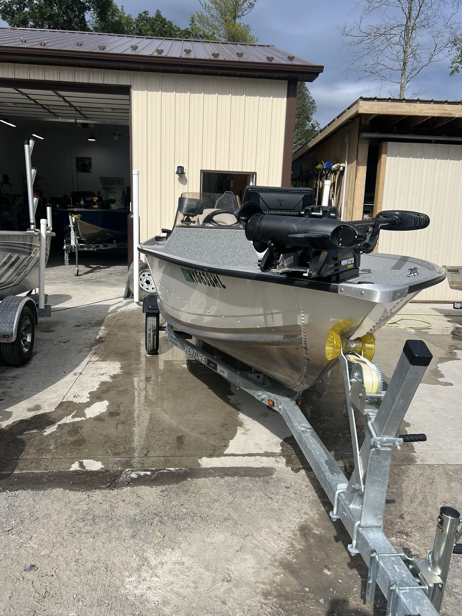 2024 Smokercraft Angler 16 sc