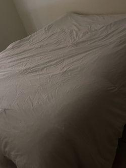 Queen Mattress Tempur Pedic